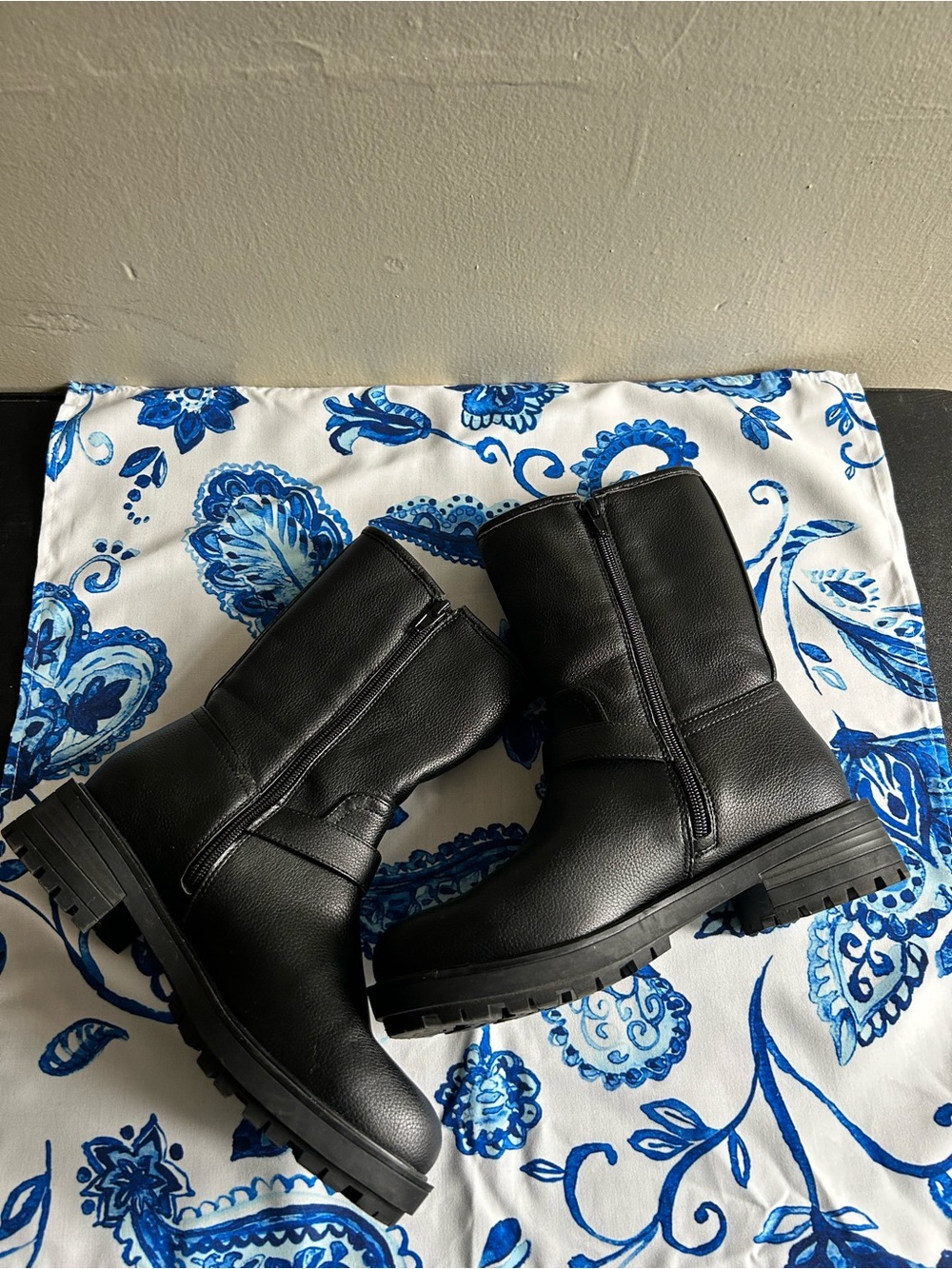Kelly & Katie Womens Mid-Calf Riding Boots, Black, 7 - Picture 6 of 8